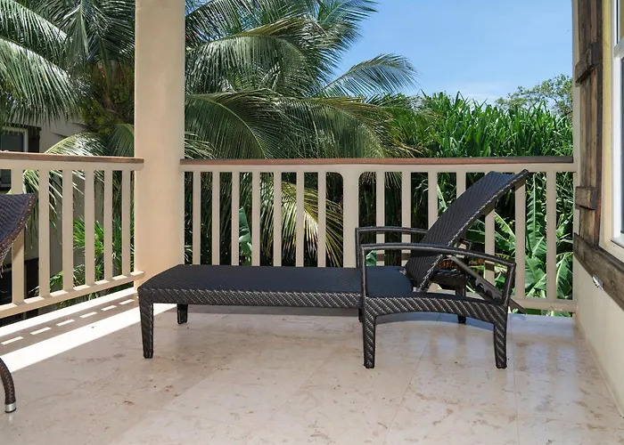 Residences At Barrier Reef 11b Partial Ocean View 2 Bedroom By Floreo Holiday home San Pedro (Ambergris Caye)