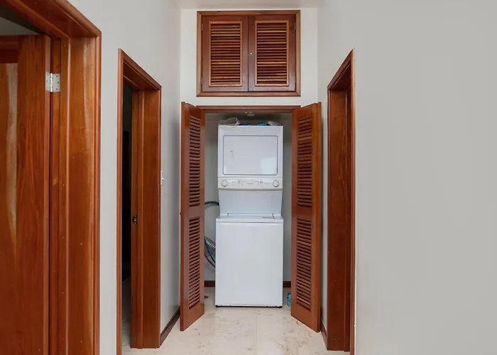 Holiday home Residences At Barrier Reef 11b Partial Ocean View 2 Bedroom By Floreo San Pedro (Ambergris Caye)