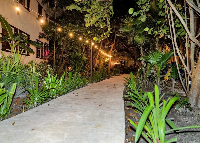 Residences At Barrier Reef 11b Partial Ocean View 2 Bedroom By Floreo Holiday home *